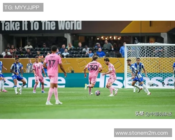 中超激战曼联小胜波尔图全场沸腾瞬间回顾 中超激战曼联小胜波尔图全场沸腾瞬间回顾