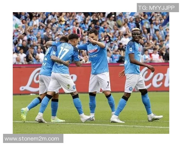 足总杯激战里昂与那不勒斯平局红牌争议引发全场热议