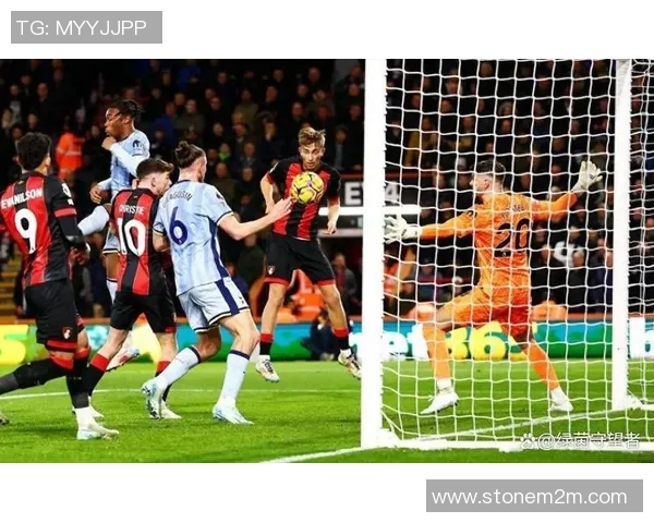 英超激战：曼联大胜皇马三球完胜补时进球引爆全场激情