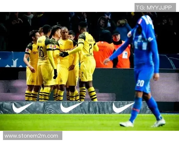 德甲惊现冷门那不勒斯与多特蒙德点球大战引发全场狂欢