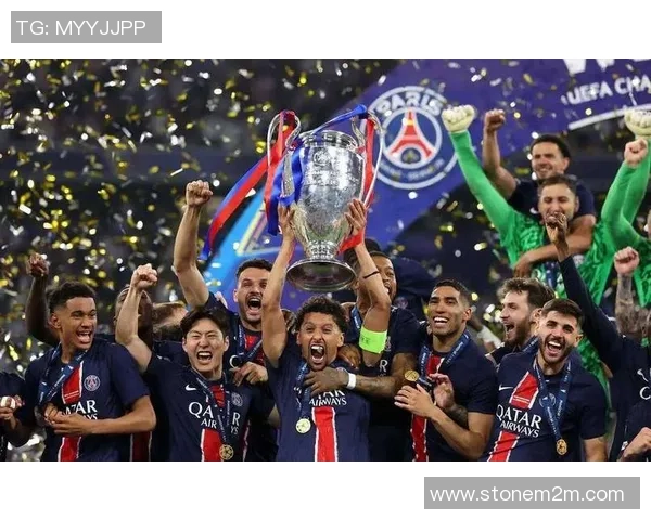 英超激战：马竞逆转巴黎圣日耳曼帽子戏法引发争议判罚热议