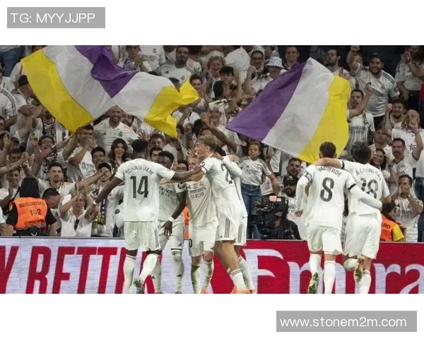 足总杯激战:那不勒斯与巴萨平局点球大战引发全场狂欢与十大精彩进球回顾 足总杯激战:那不勒斯与巴萨平局点球大战引发全场狂欢与十大精彩进球回顾