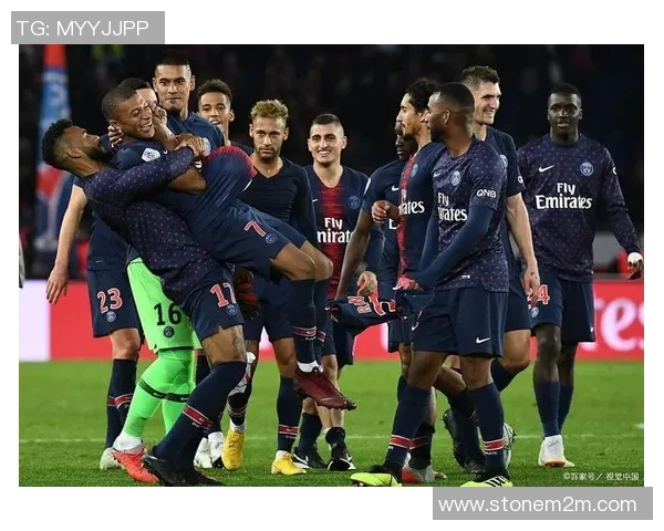 那不勒斯与巴黎圣日耳曼激战成平局逆转瞬间震撼全场引发历史冷门 那不勒斯与巴黎圣日耳曼激战成平局逆转瞬间震撼全场引发历史冷门