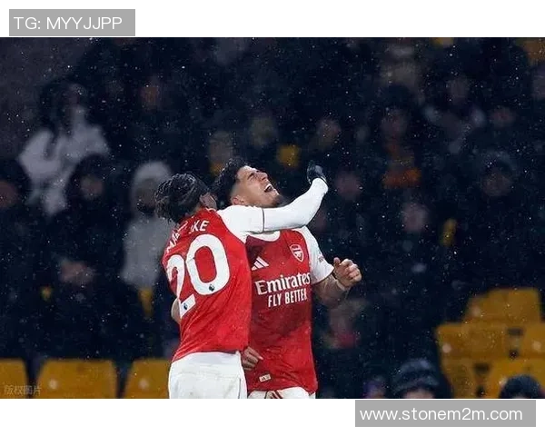 国王杯惊现冷门阿森纳与巴黎圣日耳曼战平红牌事件引发全场热议