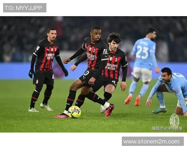 友谊赛回顾:AC米兰与本菲卡零封平局帽子戏法瞬间引发全场热烈反响 友谊赛回顾:AC米兰与本菲卡零封平局帽子戏法瞬间引发全场热烈反响