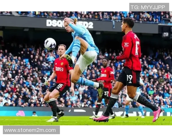 曼城逆转曼联5-1夺冠全场沸腾瞬间解析与焦点回顾