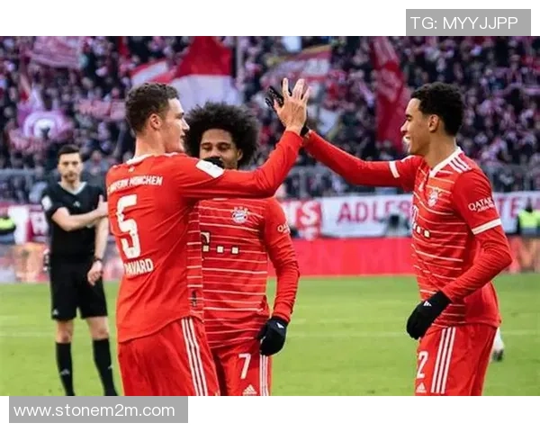 德甲焦点战：里昂绝杀拜仁全场沸腾精彩瞬间回顾